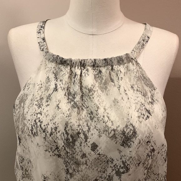 𝅺BANANA Republic Patterned Halter Dress size 10. No belt - Picture 4 of 10